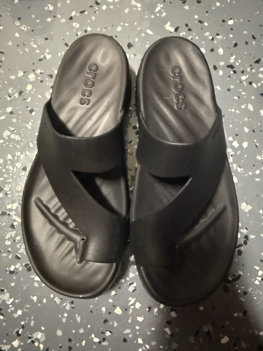 CROCS Black getaway tie loop summer sandal